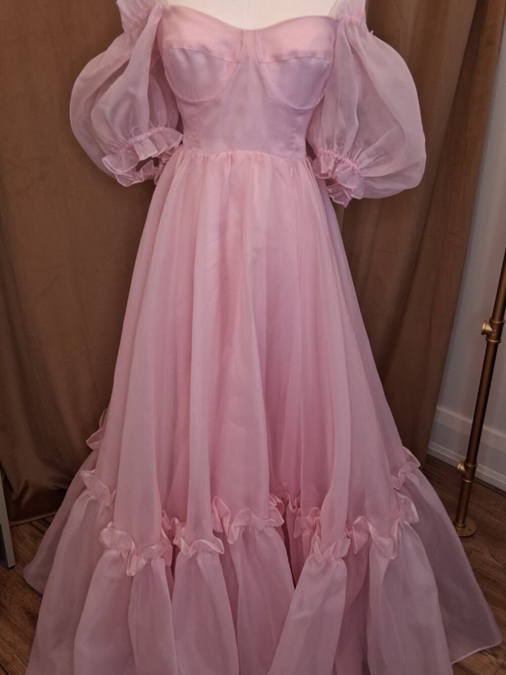 Pink Off Shoulder Ritz Chiffon Ball Gown Size M - Picture 2 of 3